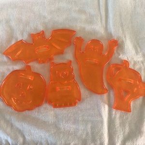 Vintage plastic Halloween cookie cutters owl cat bat ghost Jack-o-lantern